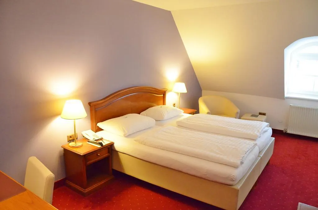 Hotel Am Mirabellplatz Salzburgo 4*,