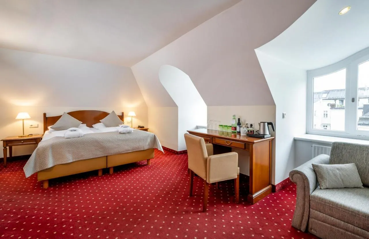 Hotel Am Mirabellplatz Salzburgo